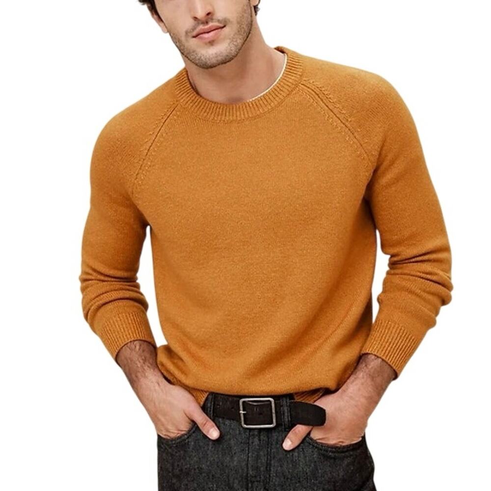 Banana Republic Men’s Cozy Essential Sweater in Golden Grass Size Medium